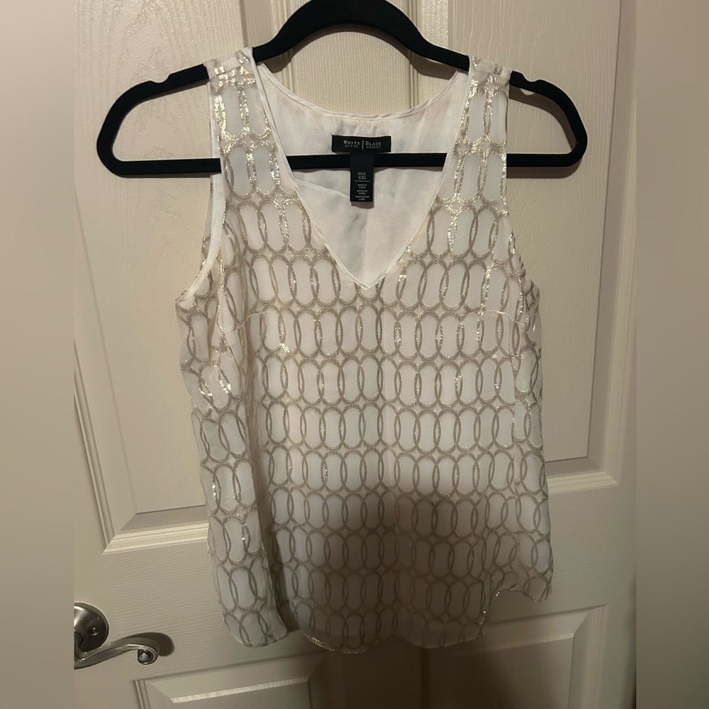 White House Black Market Metallic Chain Pattern Blouse